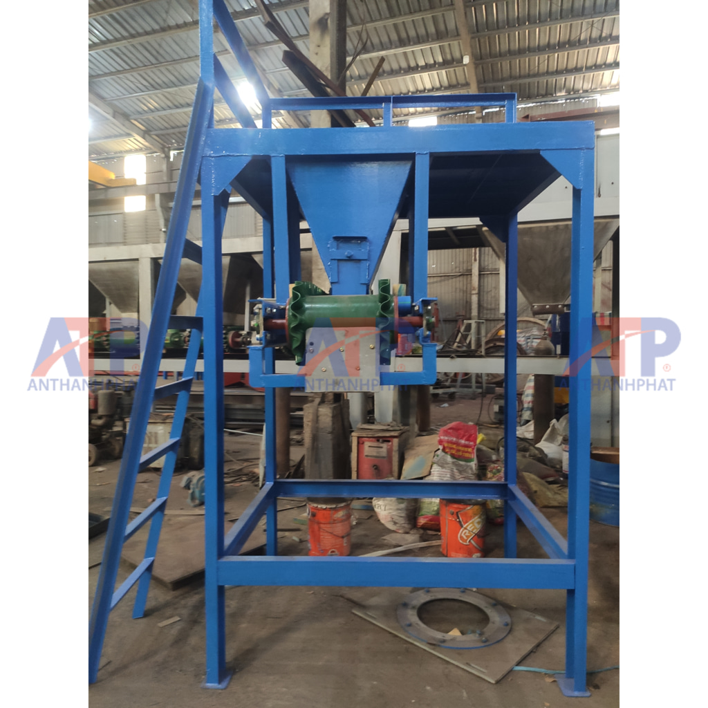 máy cân định lượng màu phân bón